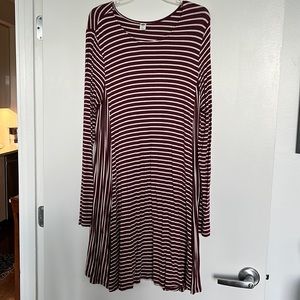 Maroon & White long sleeve striped dress. Old Navy size L